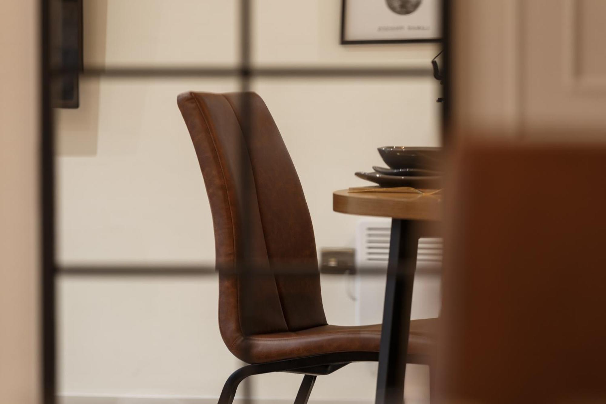 Modern And Cozy Two-Bed Apartment In Bradford Bradford  Bagian luar foto